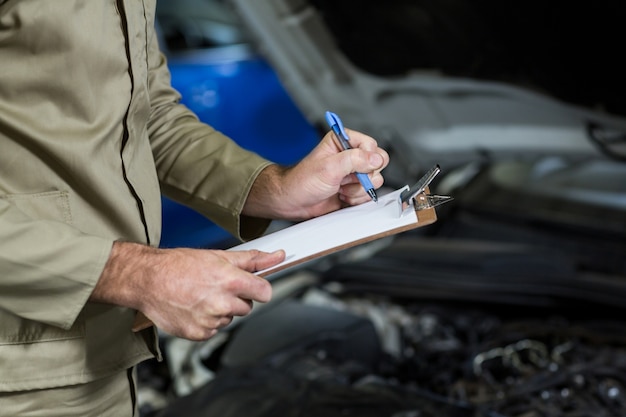 factors affecting car collision repair time